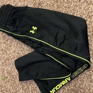 Under Armour boys pants
